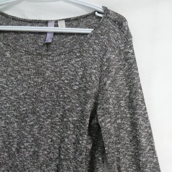 ALYA | large | Long Sleeve Pullover Scoop Neck LIghtweight Knit Sweater - Picture 5 of 14